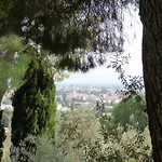 Casaregina In Collina 3* Фолиньо