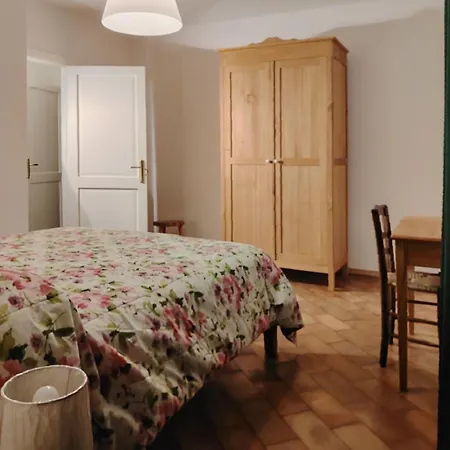 Casaregina In Collina Alojamento de Acomodação e Pequeno-almoço Foligno