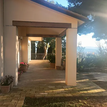 Casaregina In Collina Nocleg ze śniadaniem 3*