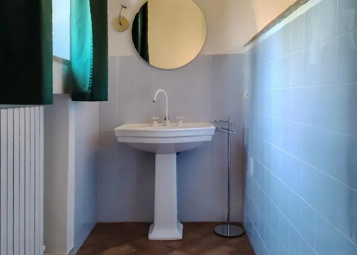 Casaregina In Collina 3* フォリーニョ