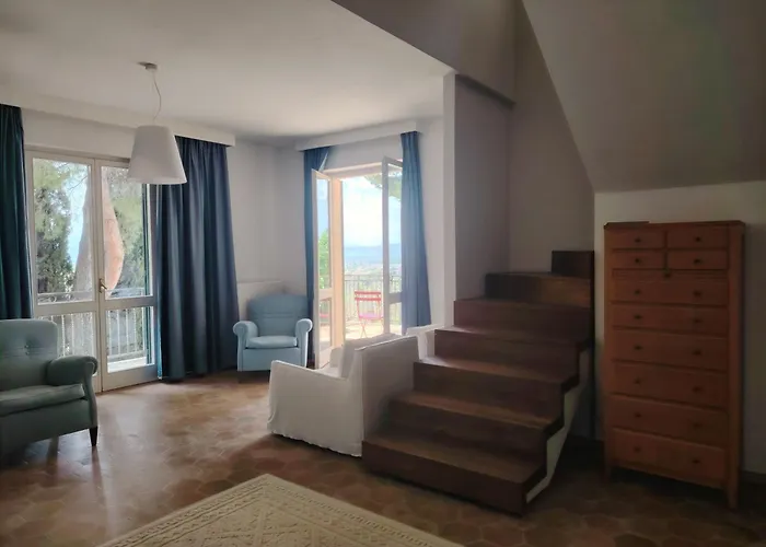 Casaregina In Collina